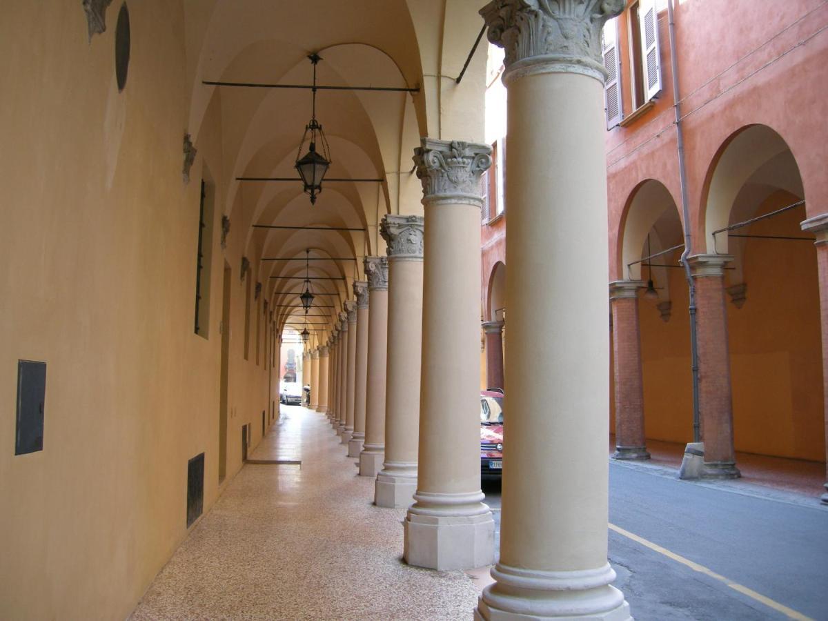 Saint George And The Dragon Suite Bologna Exterior photo